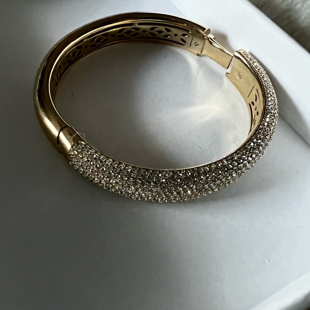 Bracelet - Picture 2 of 8
